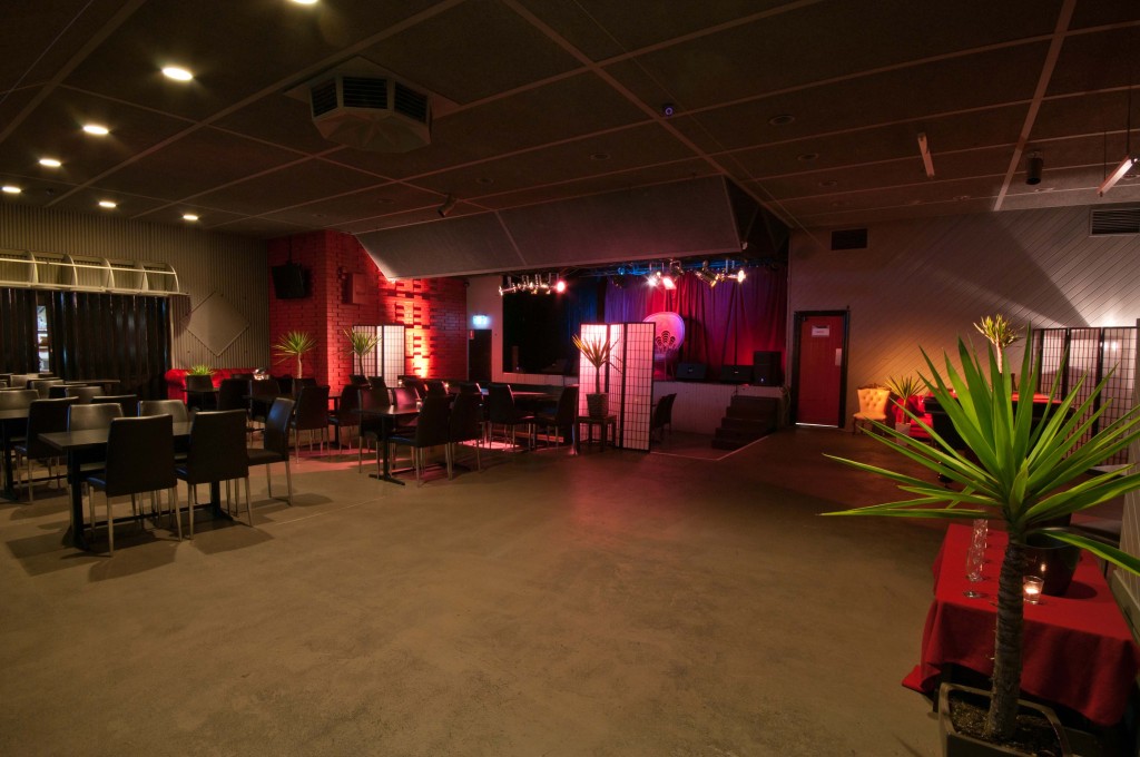 Eureka Hotel-1L
